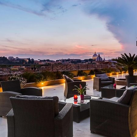 Navona Queen Rooftop Hotel Rome Exterior photo