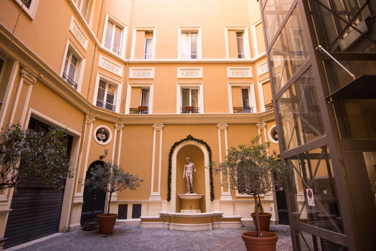 Navona Queen Rooftop Hotel Rome Exterior photo